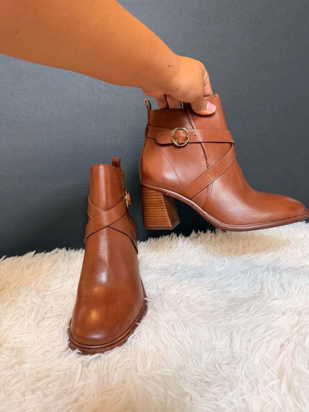 Antonio Melani Charley Size 8M Brown Leather Booties